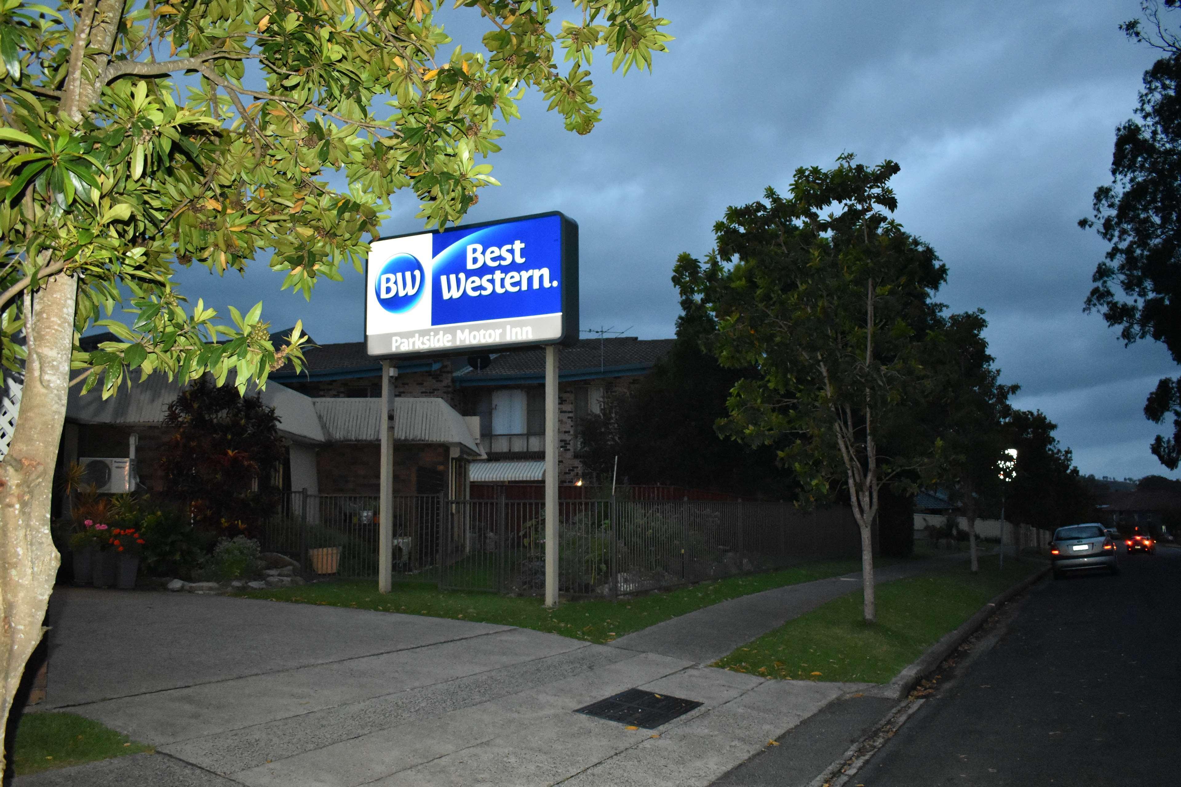 Best Western Parkside Motor Inn Кофс-Харбор Экстерьер фото
